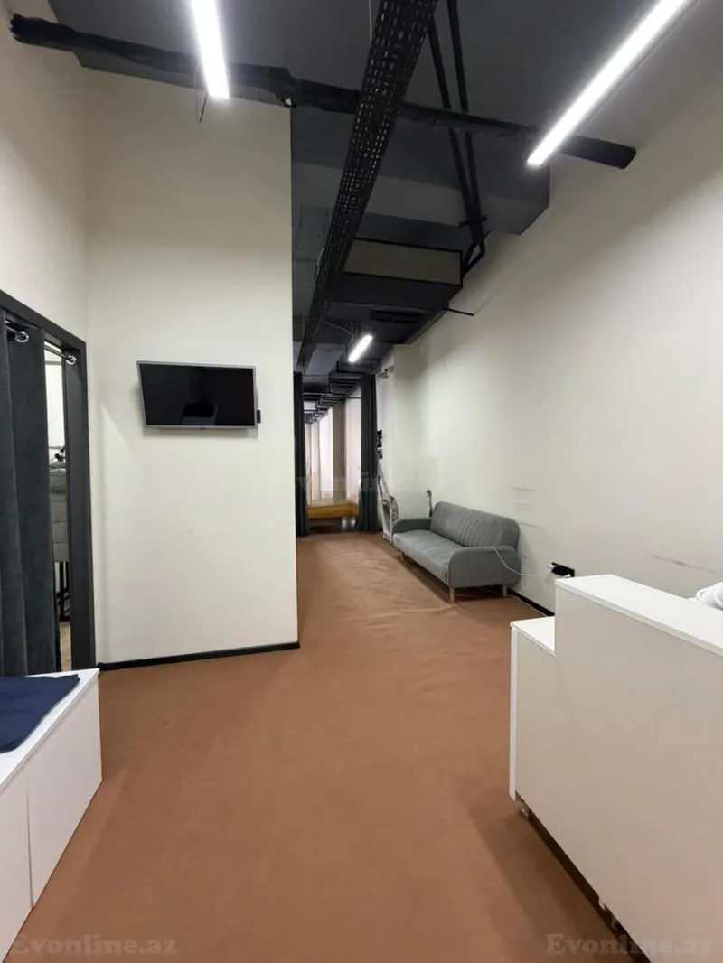 Kirayə verilir Ofis 131 m² 28 May m. - şəkil 3