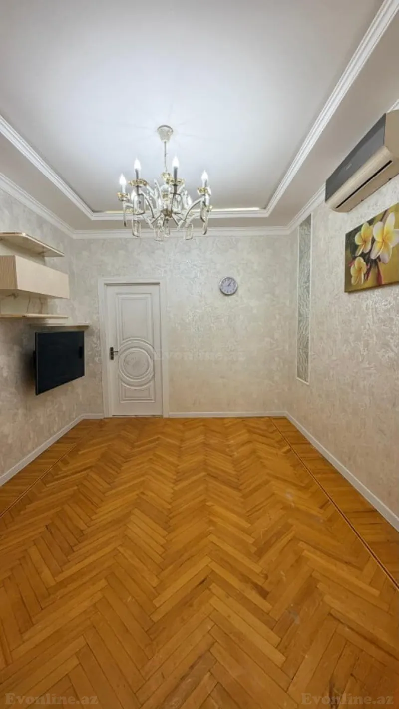 Satılır 3 otaqlı Mənzil Köhnə tikili 90 m² Elmlər Akademiyası m. - şəkil 4
