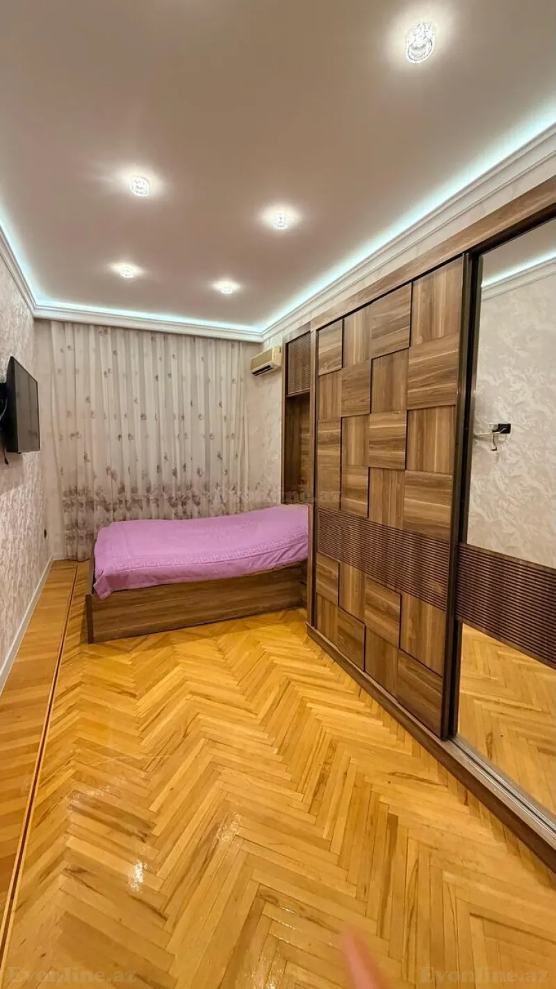 Satılır 3 otaqlı Mənzil Köhnə tikili 90 m² Elmlər Akademiyası m. - şəkil 5