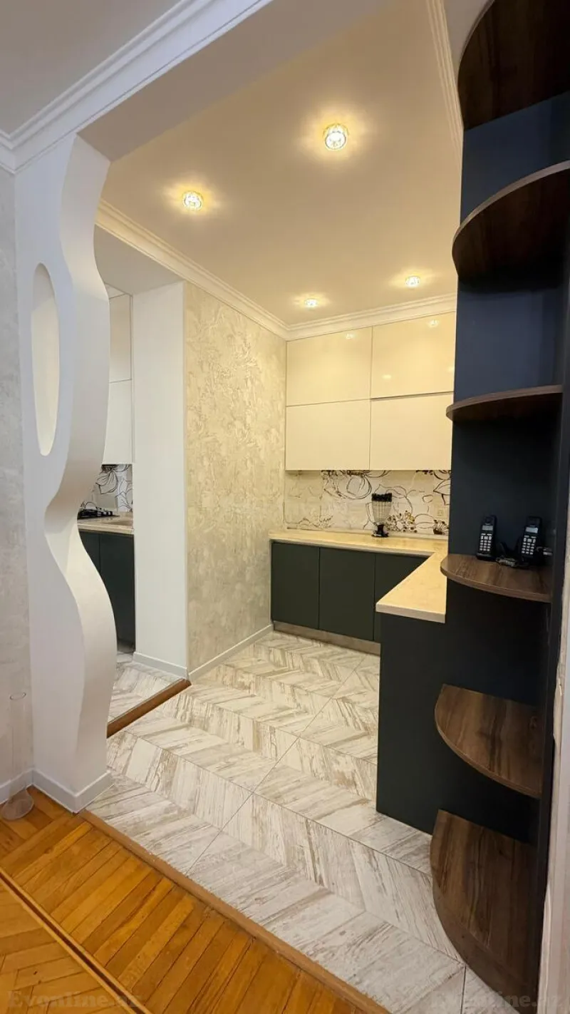 Satılır 3 otaqlı Mənzil Köhnə tikili 90 m² Elmlər Akademiyası m. - şəkil 15
