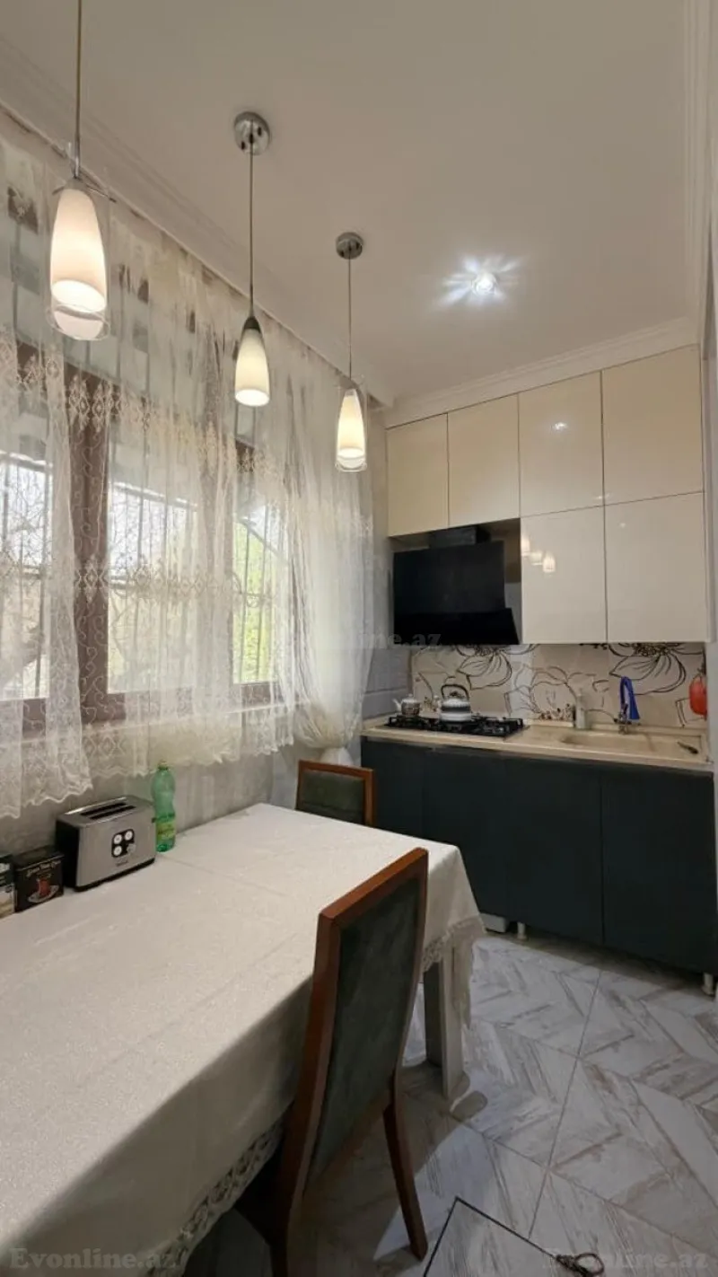 Satılır 3 otaqlı Mənzil Köhnə tikili 90 m² Elmlər Akademiyası m. - şəkil 18