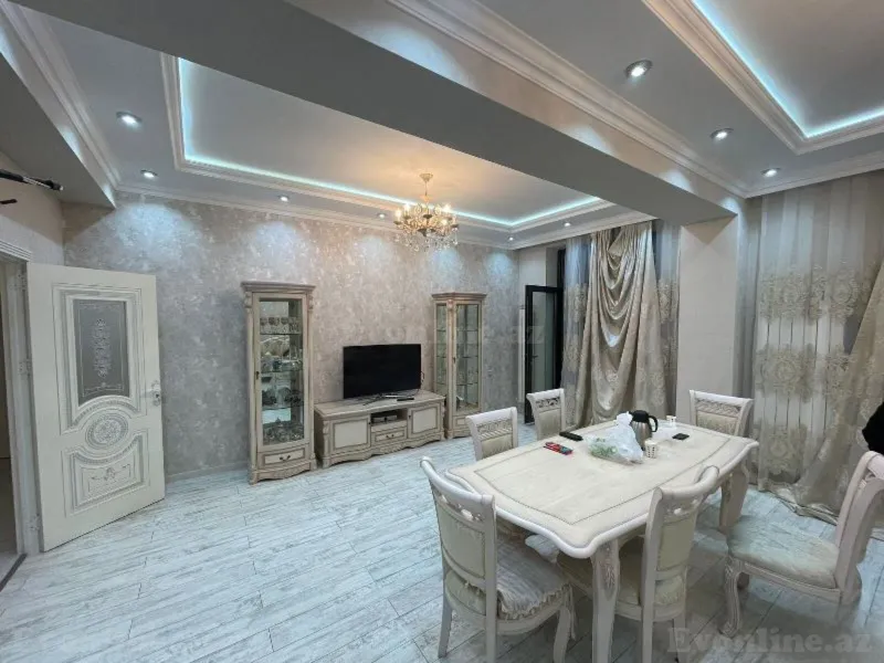 3 otaqlı Mənzil 140 m² Ağ şəhər Kirayə verilir