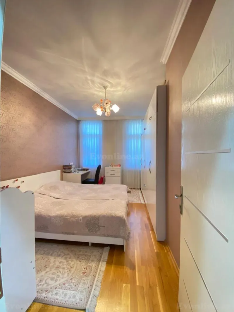Satılır 3 otaqlı Mənzil Yeni tikili 110 m² Elmlər Akademiyası m. - şəkil 9