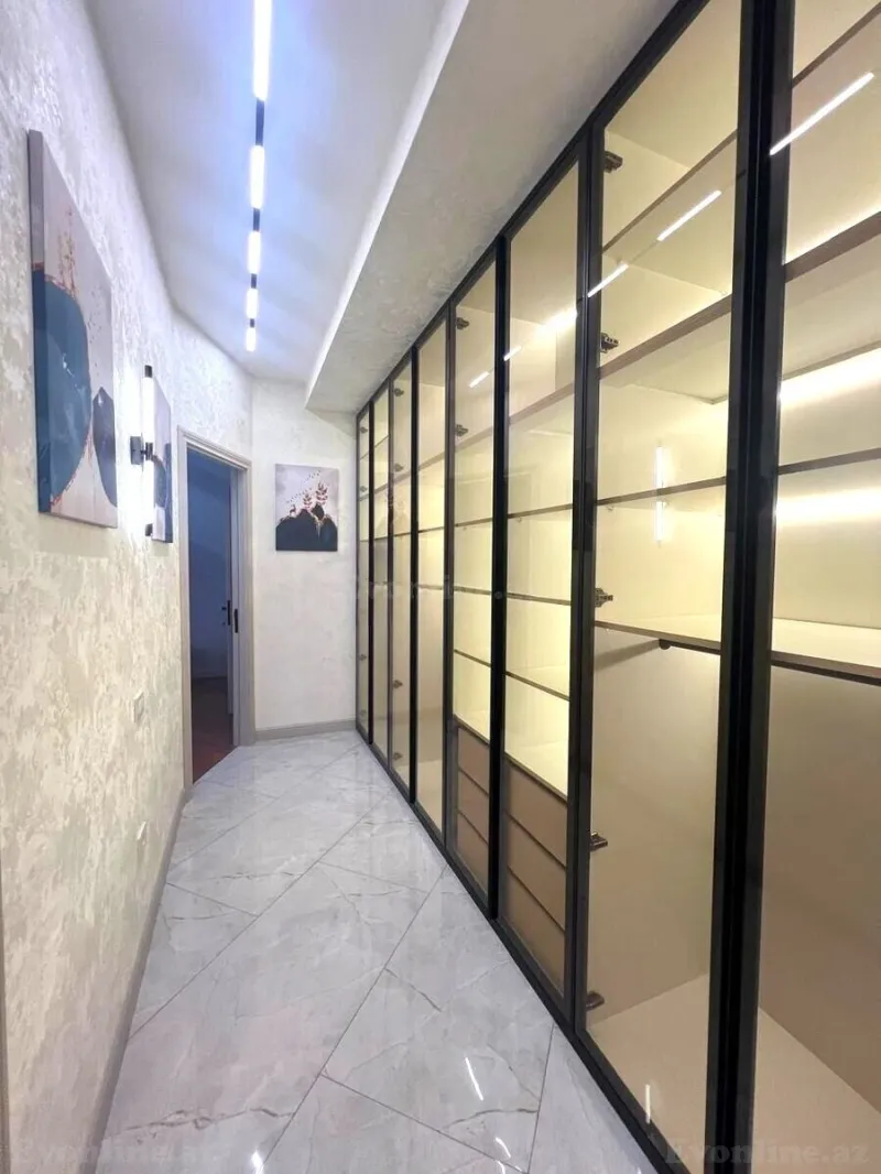 Satılır 4 otaqlı Mənzil Yeni tikili 145 m² 8 Noyabr m. - şəkil 9