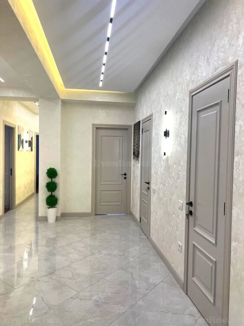 Satılır 4 otaqlı Mənzil Yeni tikili 145 m² 8 Noyabr m. - şəkil 17