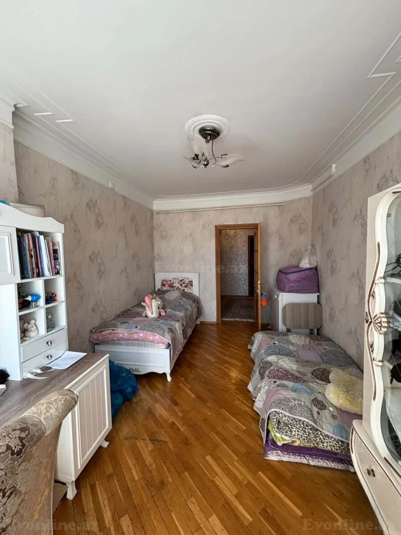 Kirayə verilir 3 otaqlı Mənzil Köhnə tikili 80 m² Qara Qarayev m. - şəkil 7