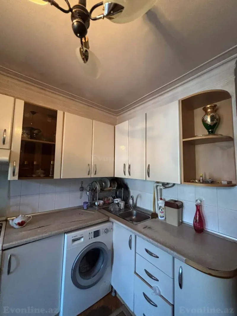Kirayə verilir 3 otaqlı Mənzil Köhnə tikili 80 m² Qara Qarayev m. - şəkil 9
