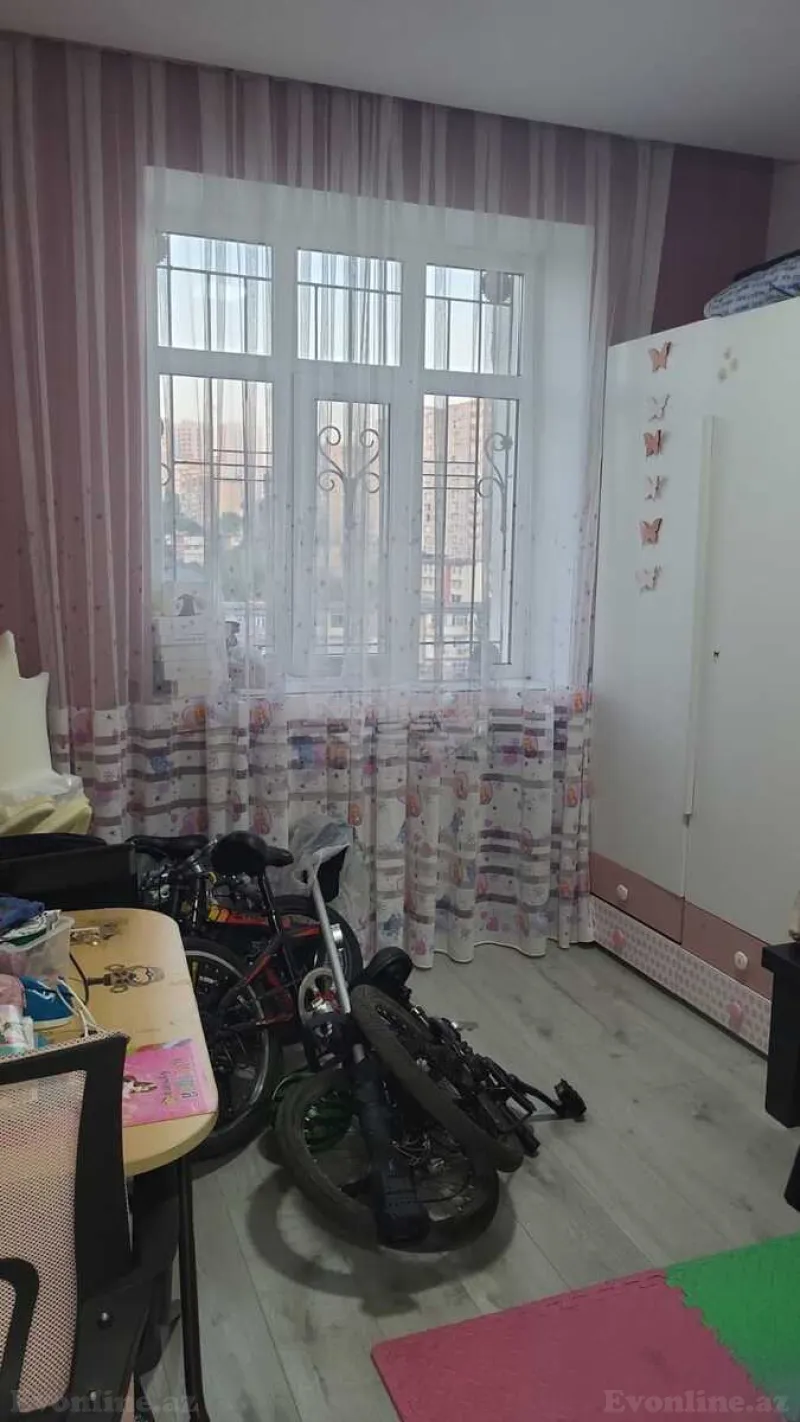 Satılır 5 otaqlı Mənzil Köhnə tikili 110 m² Həzi Aslanov m. - şəkil 5