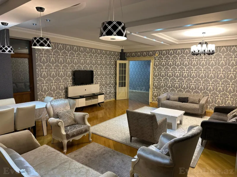 Kirayə verilir 4 otaqlı Mənzil Yeni tikili 195 m² 28 May m. - şəkil 3