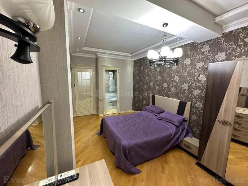 Kirayə verilir 4 otaqlı Mənzil Yeni tikili 195 m² 28 May m. - şəkil 8