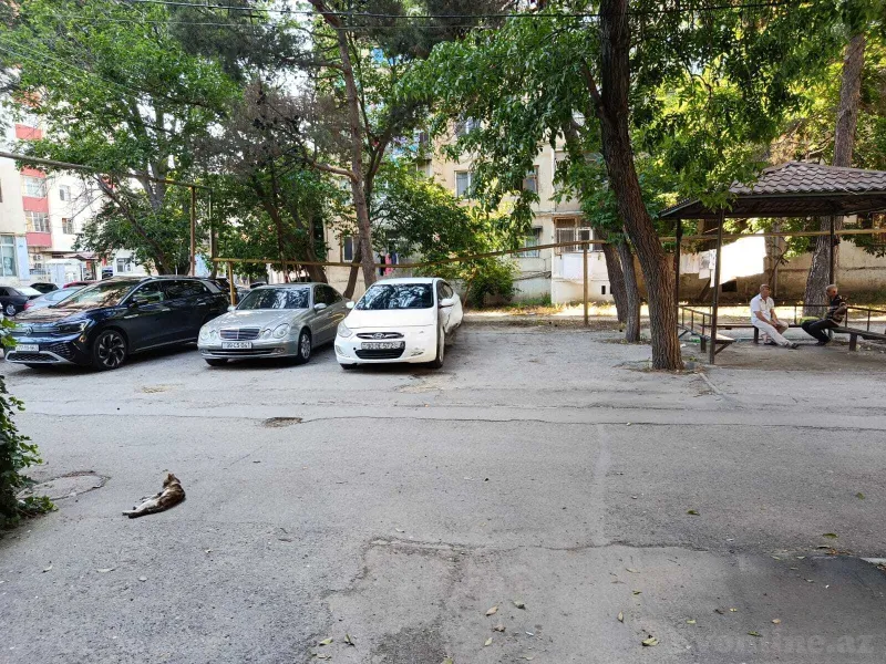 Kirayə verilir 3 otaqlı Mənzil Köhnə tikili 42 m² Neftçilər m. - şəkil 8