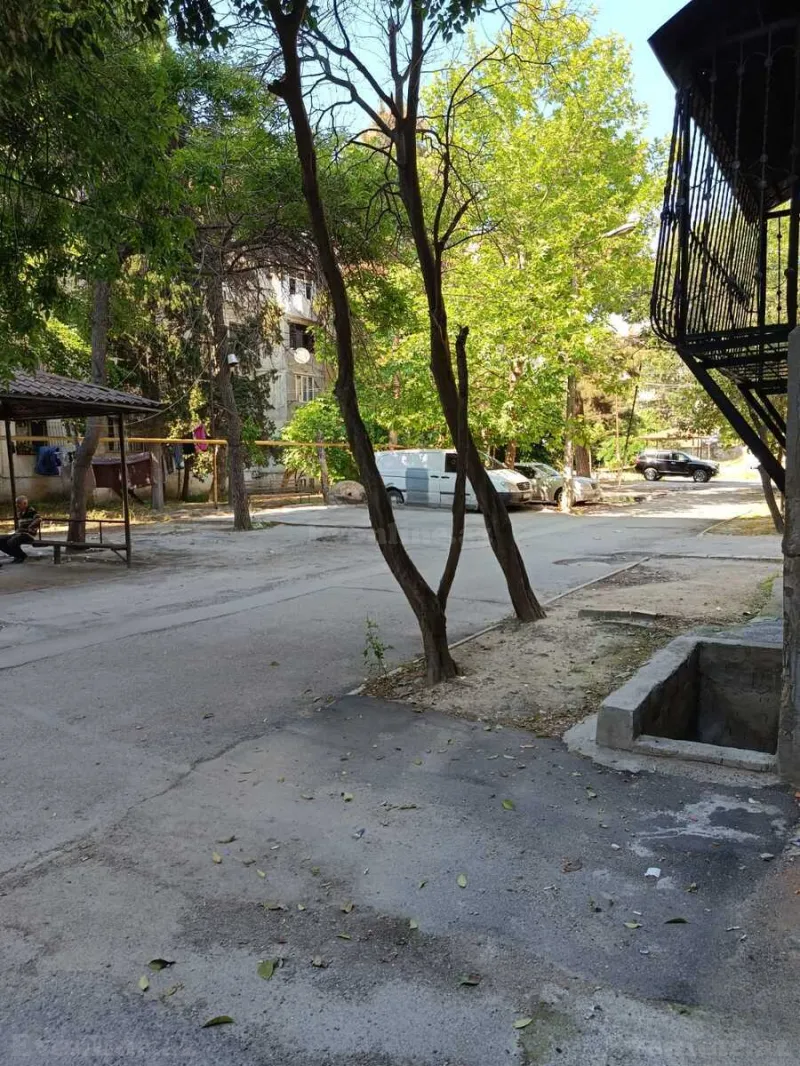 Kirayə verilir 3 otaqlı Mənzil Köhnə tikili 42 m² Neftçilər m. - şəkil 9