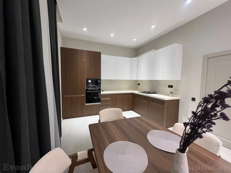 Satılır 5 otaqlı Həyət evi 150 m² Novxanı - şəkil 6