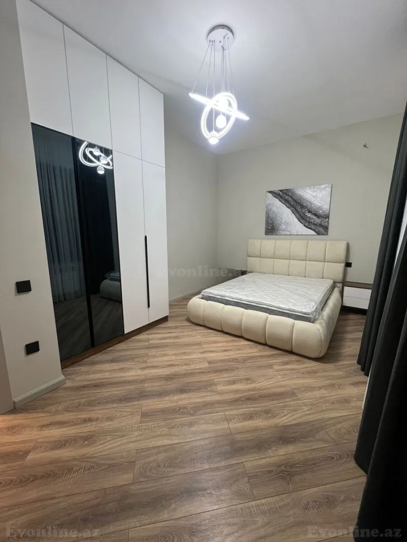 Satılır 5 otaqlı Həyət evi 150 m² Novxanı - şəkil 8