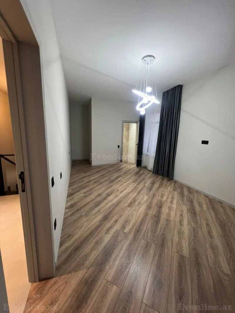 Satılır 5 otaqlı Həyət evi 150 m² Novxanı - şəkil 15