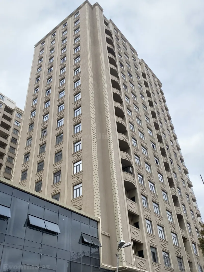 Satılır 3 otaqlı Mənzil Yeni tikili 105 m² 28 May m. - şəkil 2