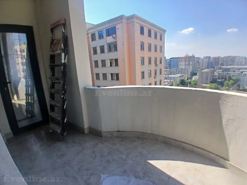Satılır 3 otaqlı Mənzil Yeni tikili 105 m² 28 May m. - şəkil 5