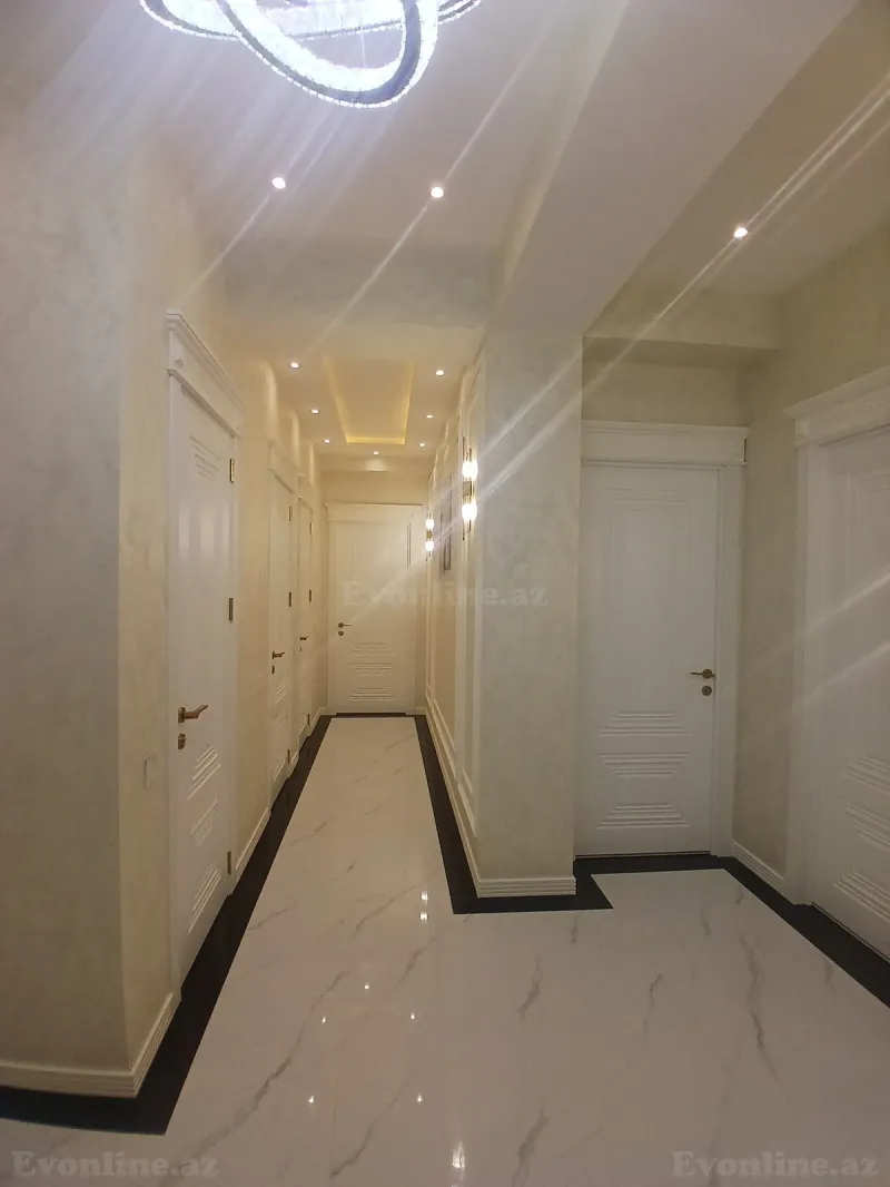 Satılır 3 otaqlı Mənzil Yeni tikili 105 m² 28 May m. - şəkil 13