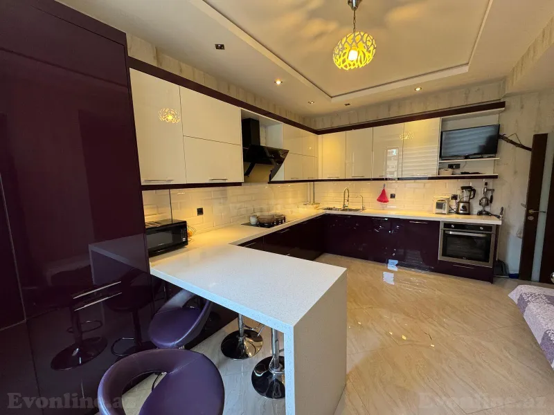 Satılır 3 otaqlı Mənzil Yeni tikili 140 m² 28 May m. - şəkil 3