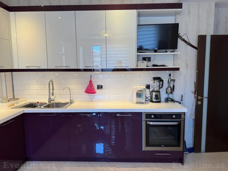 Satılır 3 otaqlı Mənzil Yeni tikili 140 m² 28 May m. - şəkil 5