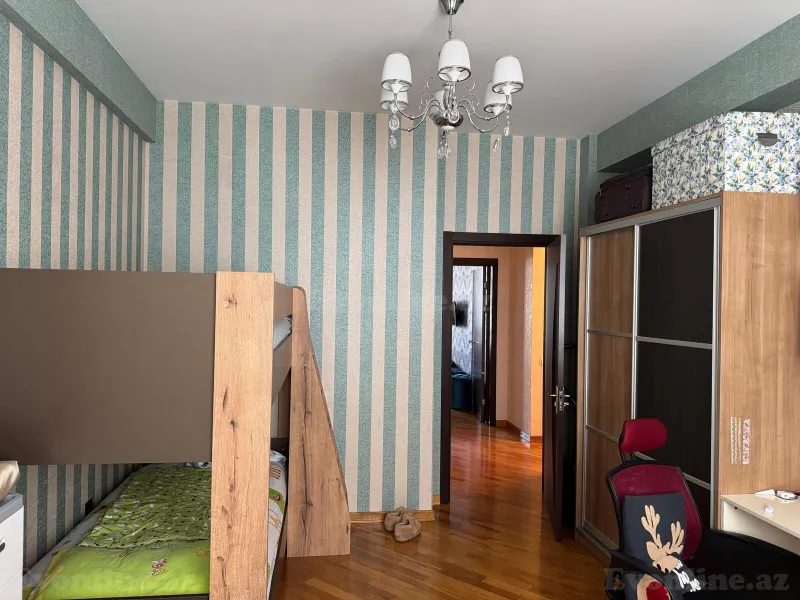 Satılır 3 otaqlı Mənzil Yeni tikili 140 m² 28 May m. - şəkil 14