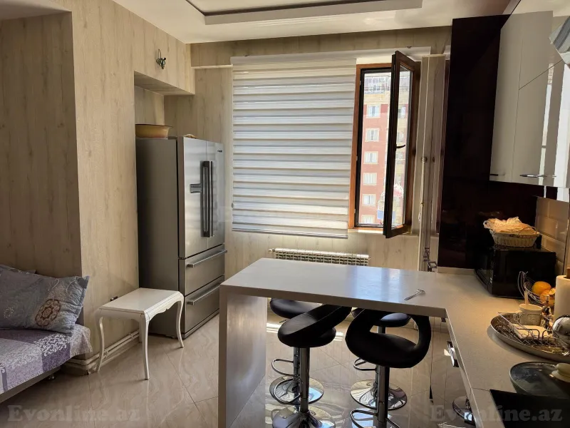 Satılır 3 otaqlı Mənzil Yeni tikili 140 m² 28 May m. - şəkil 23