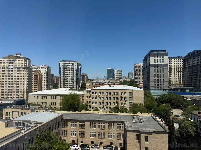 Satılır 3 otaqlı Mənzil Yeni tikili 140 m² 28 May m. - şəkil 24