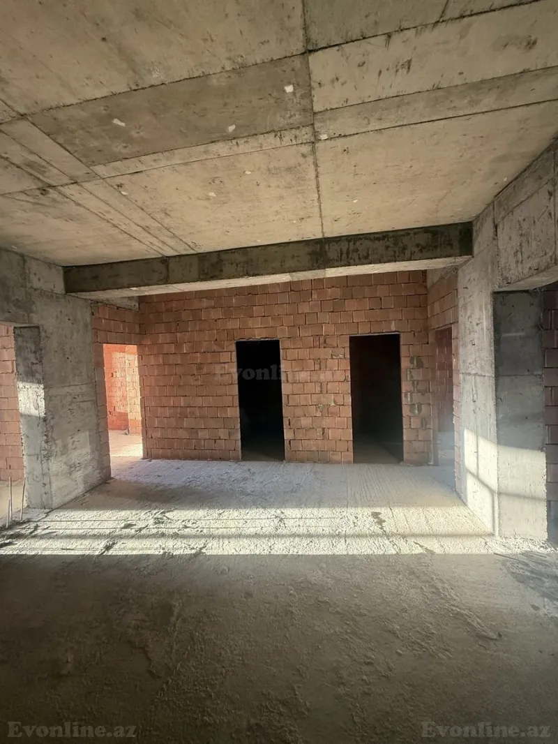 Satılır 3 otaqlı Mənzil Yeni tikili 150 m² Elmlər Akademiyası m. - şəkil 3