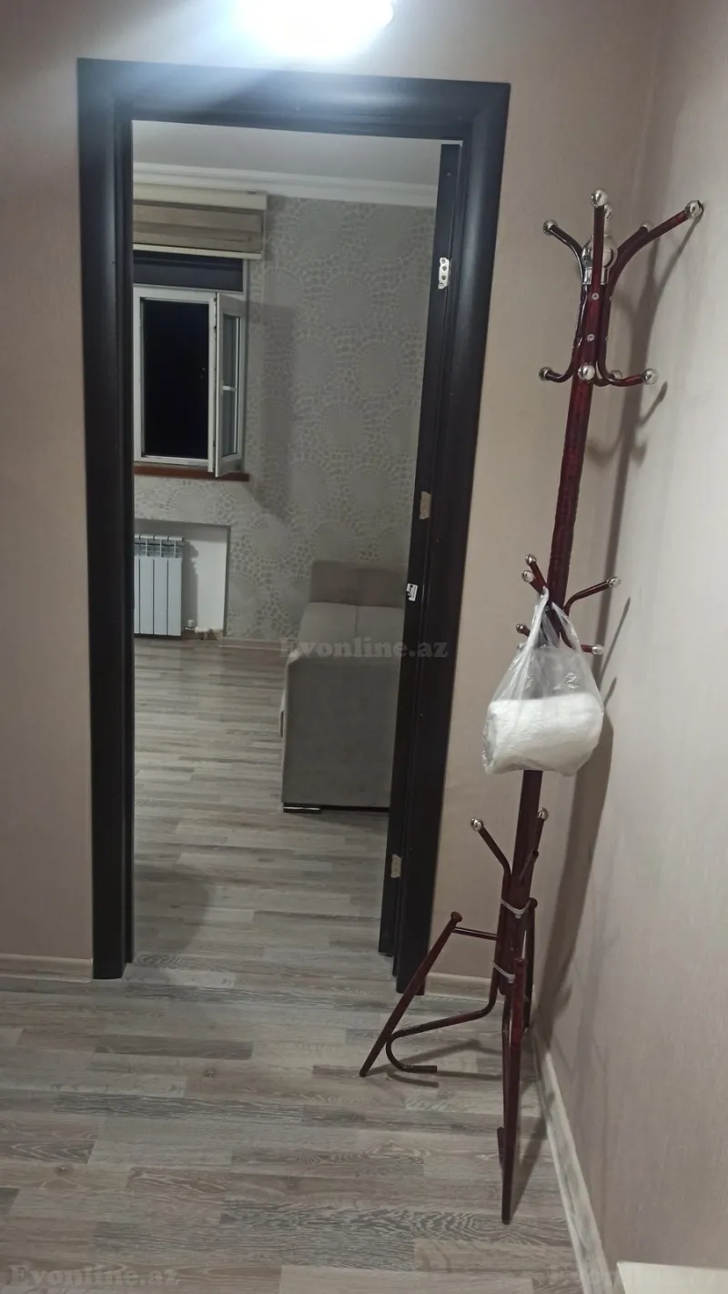 Kirayə verilir 2 otaqlı Mənzil Köhnə tikili 36 m² Nərimanov r. - şəkil 2
