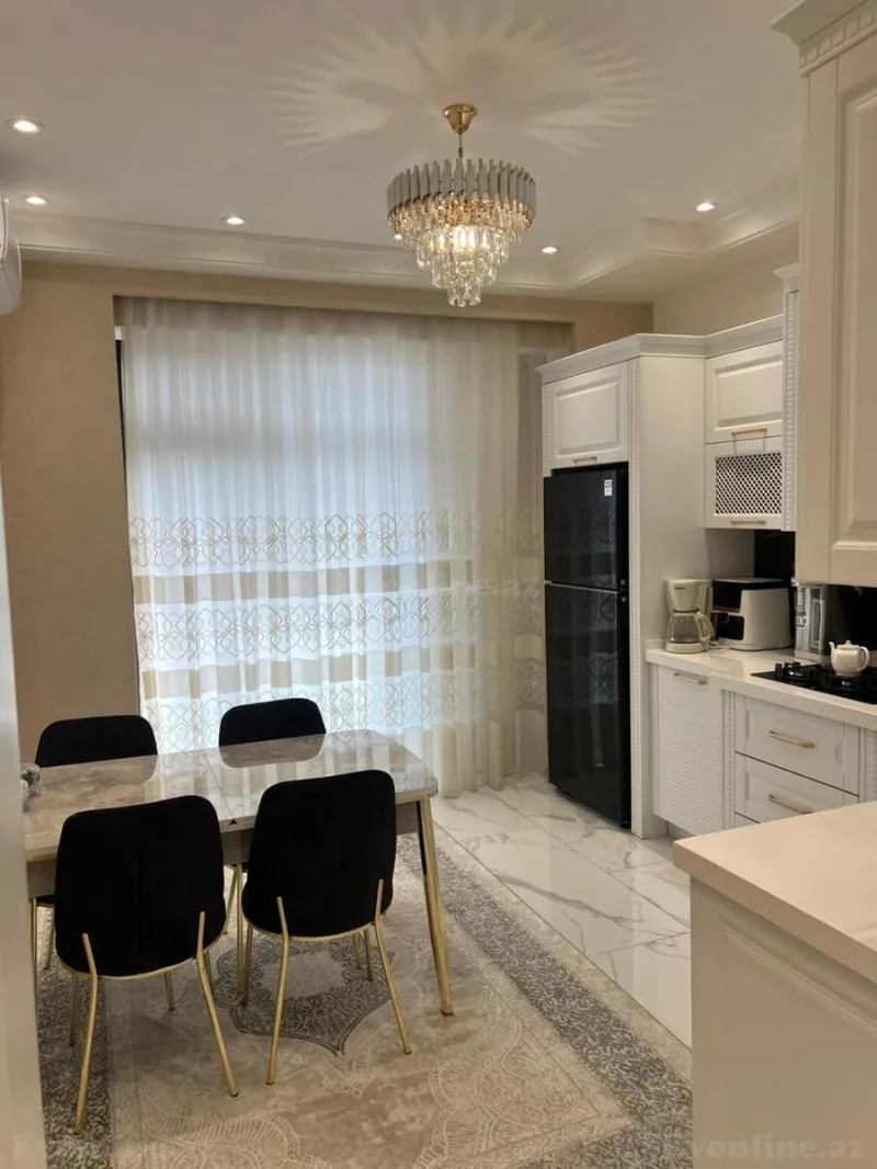 Satılır 3 otaqlı Mənzil Yeni tikili 148 m² 8 Noyabr m. - şəkil 16