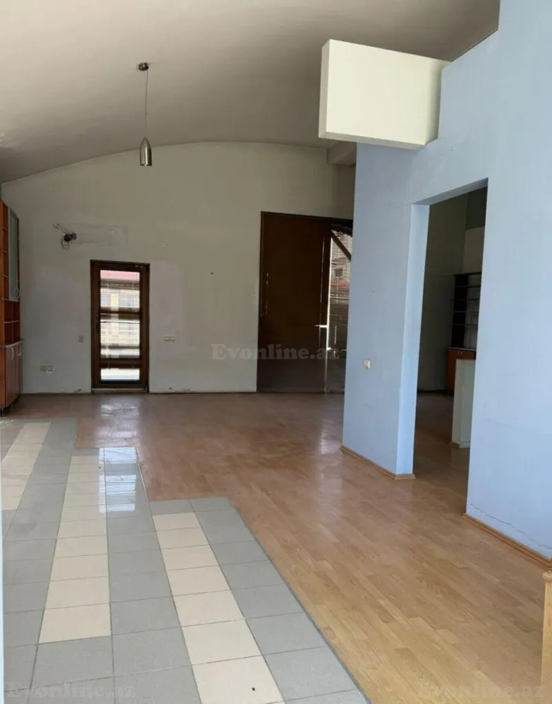 Kirayə verilir 15 otaqlı Həyət evi 980 m² Gənclik m. - şəkil 9