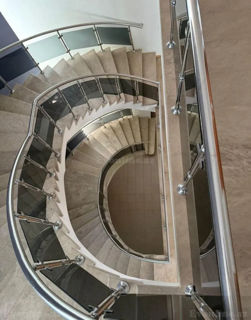 Kirayə verilir 15 otaqlı Həyət evi 980 m² Gənclik m. - şəkil 11