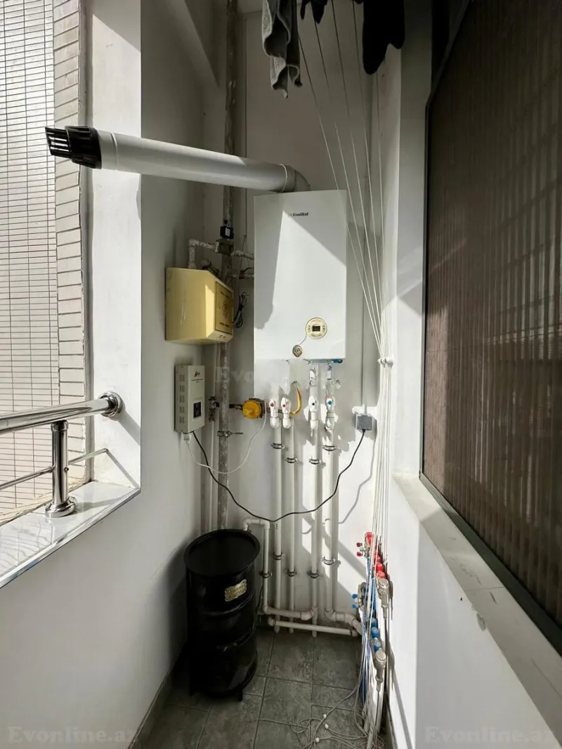 Satılır 3 otaqlı Mənzil Yeni tikili 117 m² Nizami m. - şəkil 2