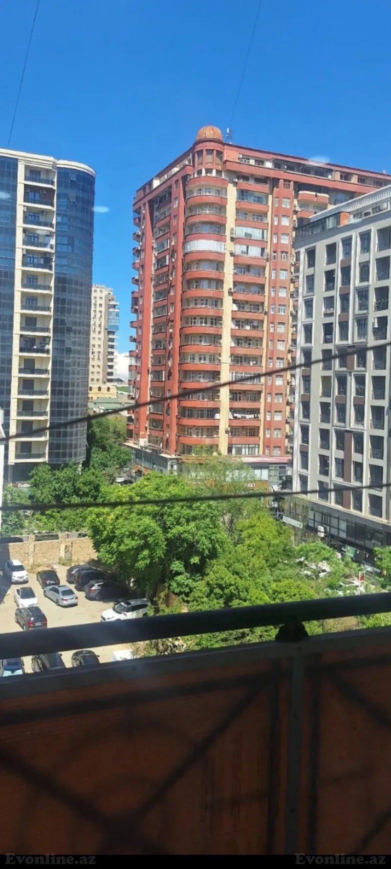 2 otaqlı Mənzil 90 m² Montin Kirayə verilir