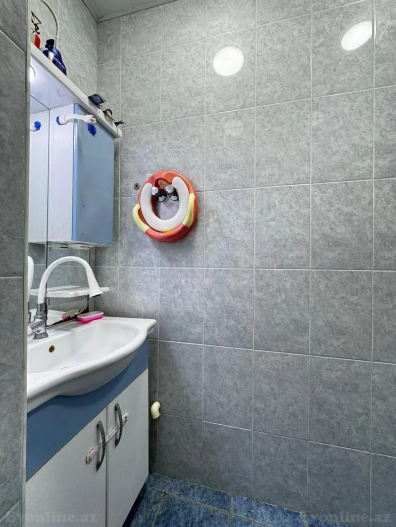 Satılır 2 otaqlı Mənzil Köhnə tikili 40 m² Elmlər Akademiyası m. - şəkil 9