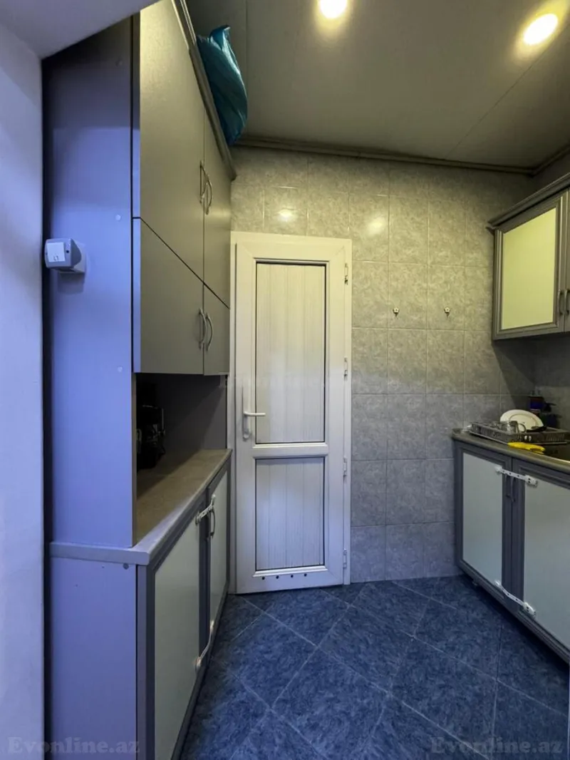 Satılır 2 otaqlı Mənzil Köhnə tikili 40 m² Elmlər Akademiyası m. - şəkil 11