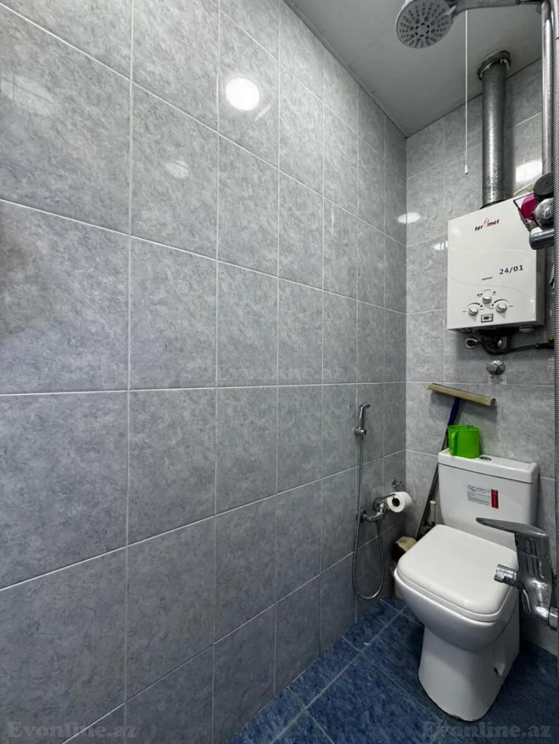 Satılır 2 otaqlı Mənzil Köhnə tikili 40 m² Elmlər Akademiyası m. - şəkil 12