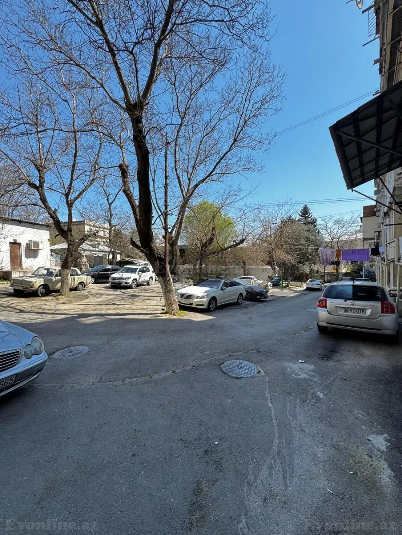 Satılır 2 otaqlı Mənzil Köhnə tikili 40 m² Elmlər Akademiyası m. - şəkil 15