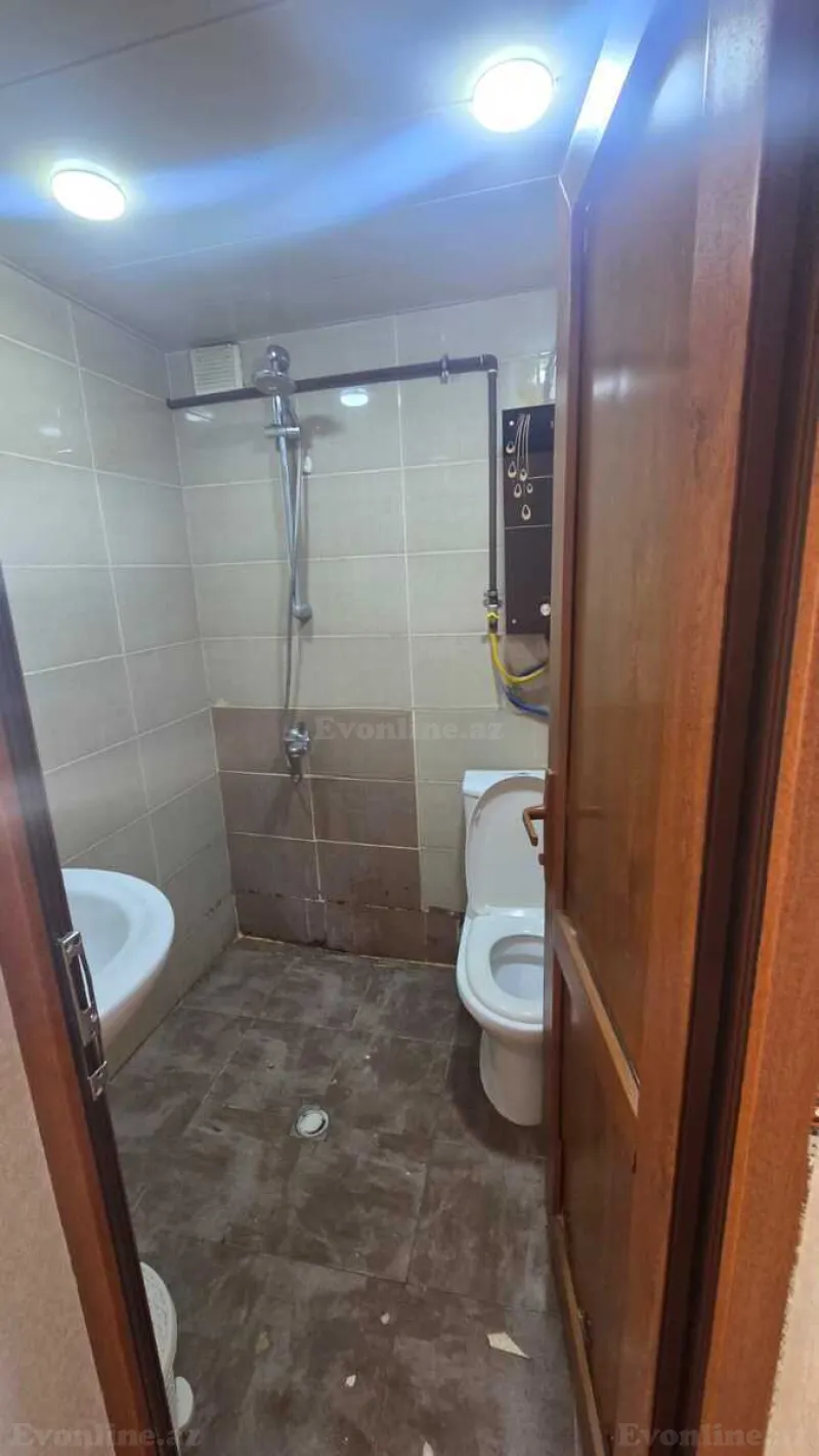Kirayə verilir 2 otaqlı Mənzil Köhnə tikili 55 m² Həzi Aslanov m. - şəkil 7