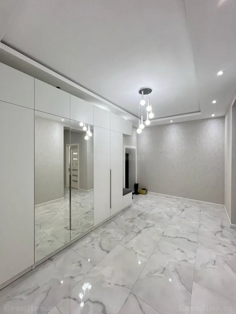Kirayə verilir 3 otaqlı Mənzil Yeni tikili 140 m² Sahil m. - şəkil 16