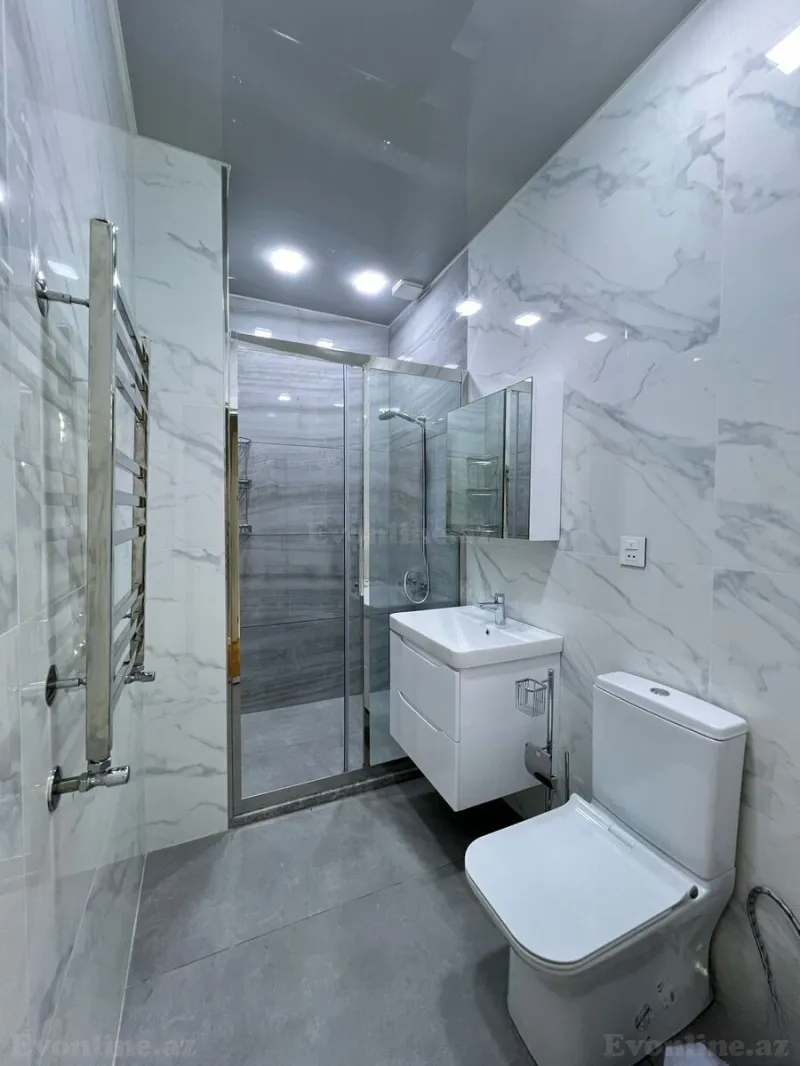 Kirayə verilir 3 otaqlı Mənzil Yeni tikili 140 m² Sahil m. - şəkil 20