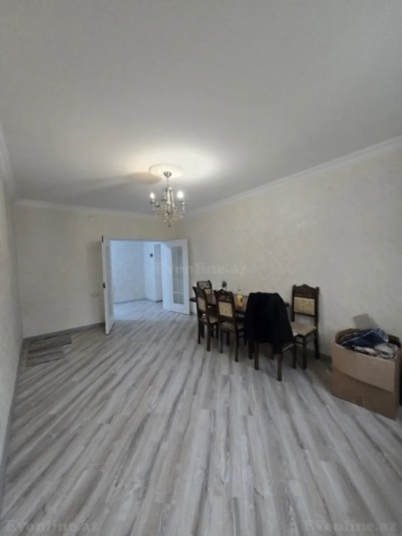 Satılır 3 otaqlı Mənzil Köhnə tikili 90 m² Yasamal r. - şəkil 3