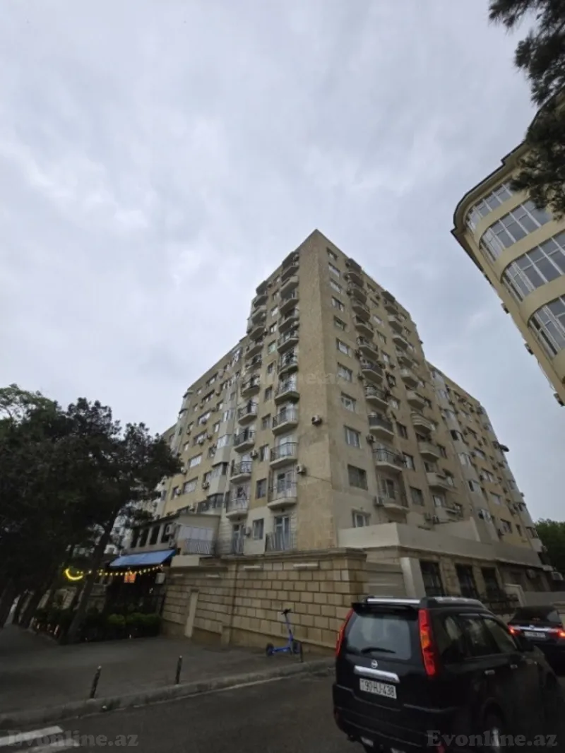 Satılır 3 otaqlı Mənzil Köhnə tikili 90 m² Yasamal r. - şəkil 4