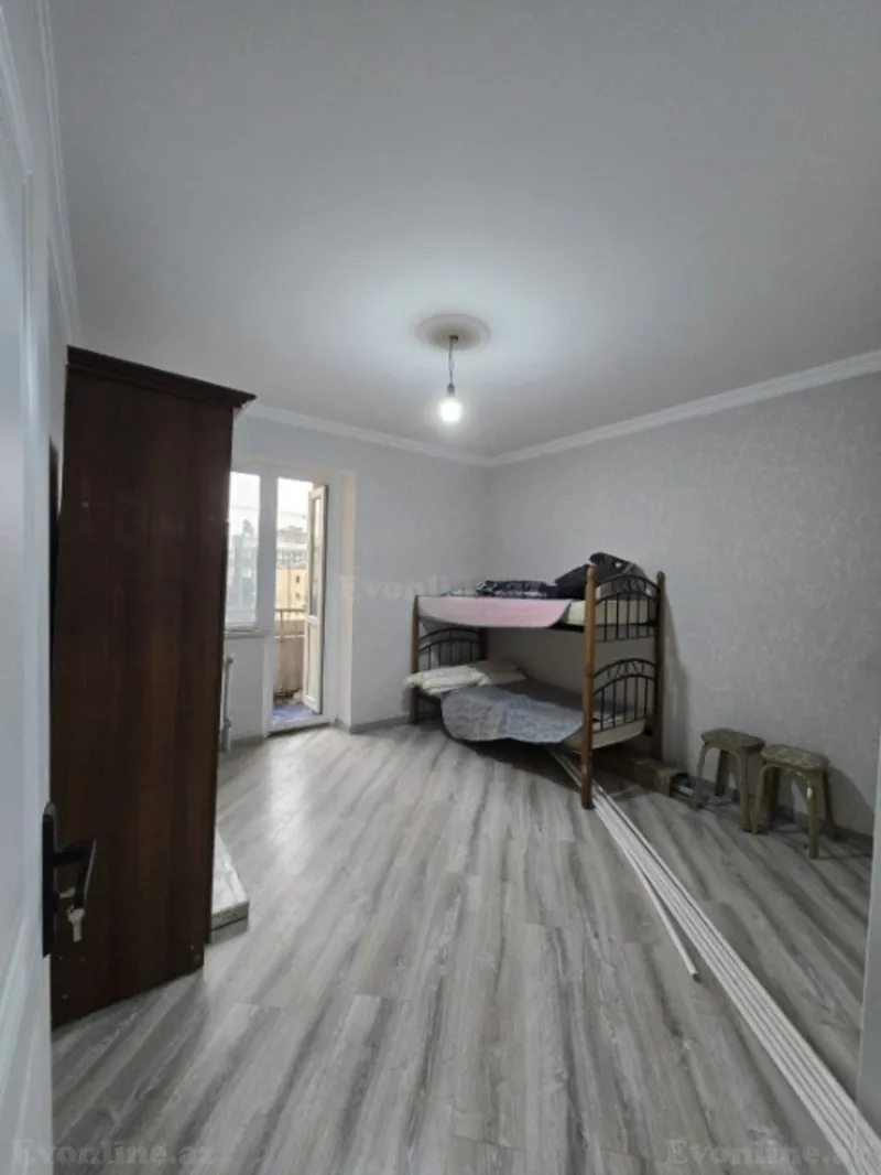 Satılır 3 otaqlı Mənzil Köhnə tikili 90 m² Yasamal r. - şəkil 7