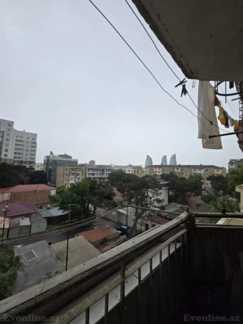 Satılır 3 otaqlı Mənzil Köhnə tikili 90 m² Yasamal r. - şəkil 11