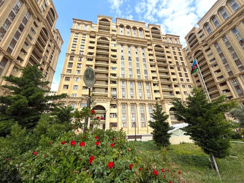 3 otaqlı Mənzil 117 m² Bayıl Satılır