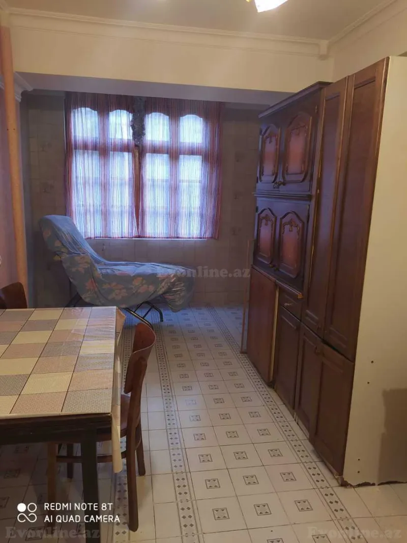 Satılır 1 otaqlı Mənzil Köhnə tikili 45 m² Nərimanov r. - şəkil 2