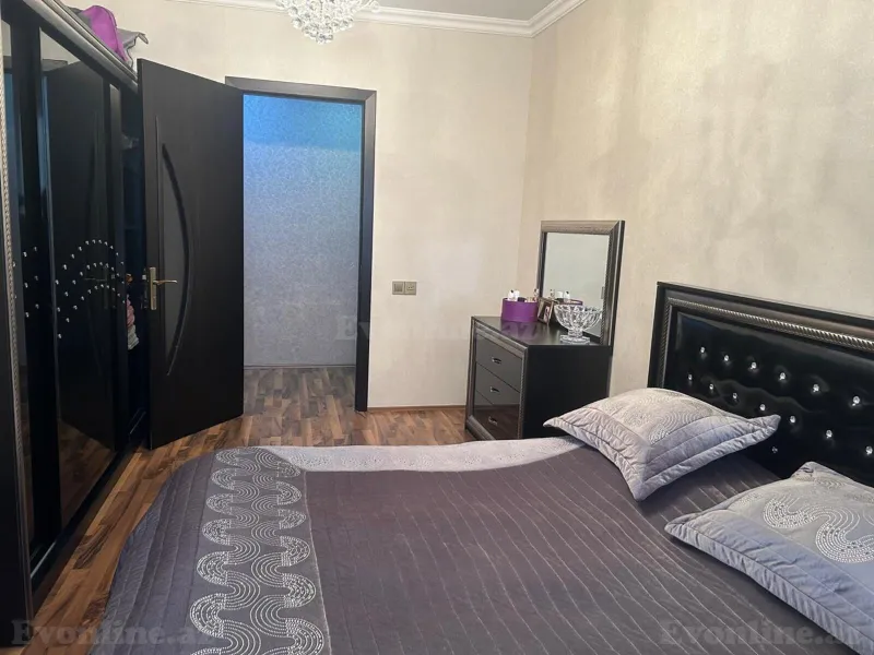 Satılır 2 otaqlı Mənzil Köhnə tikili 65 m² 9-cu mikrorayon - şəkil 8