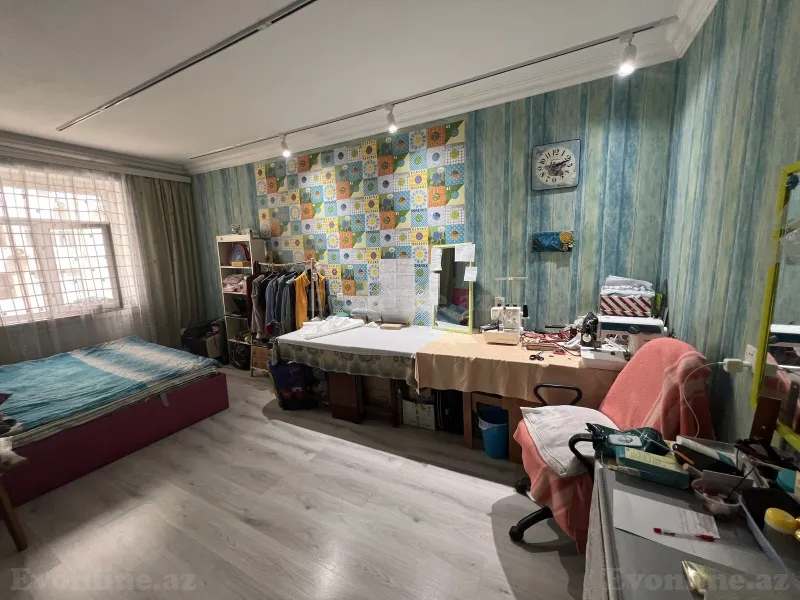3 otaqlı Mənzil 80 m² Həzi Aslanov m. Satılır