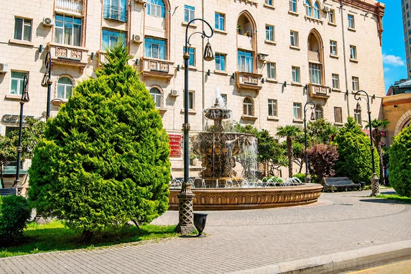 3 otaqlı Mənzil 90 m² Elmlər Akademiyası m. Satılır